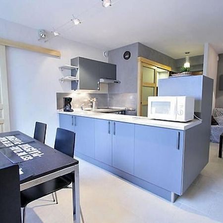 Appartement Avec Ascenseur La Defense กูร์เบอวัวร์ ภายนอก รูปภาพ