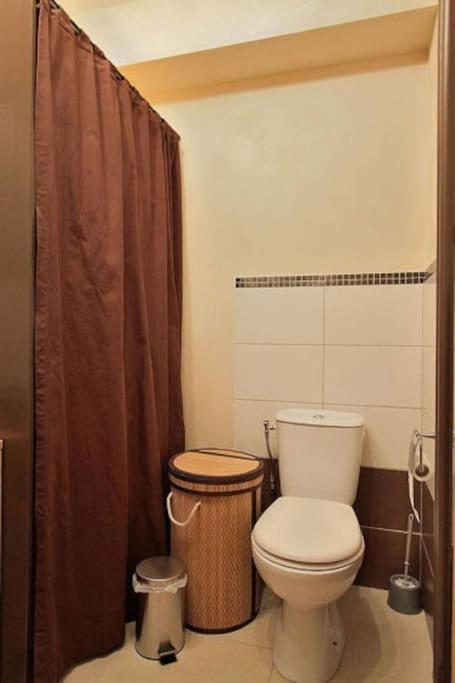 Appartement Avec Ascenseur La Defense กูร์เบอวัวร์ ภายนอก รูปภาพ
